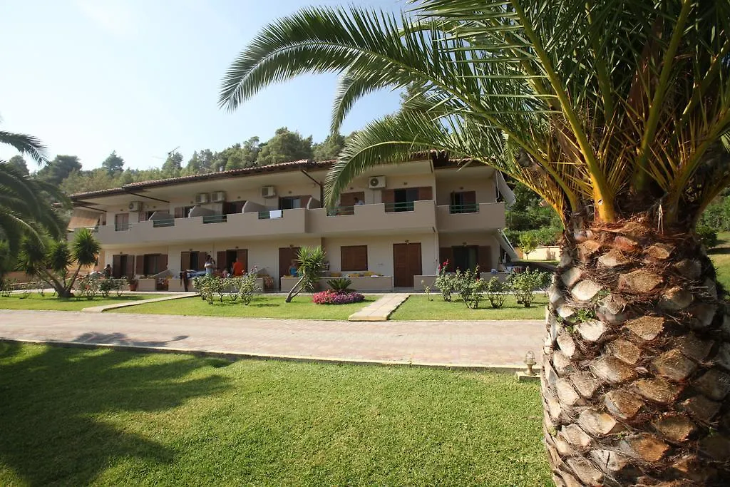 Elena Apartments & Studios Vourvourou